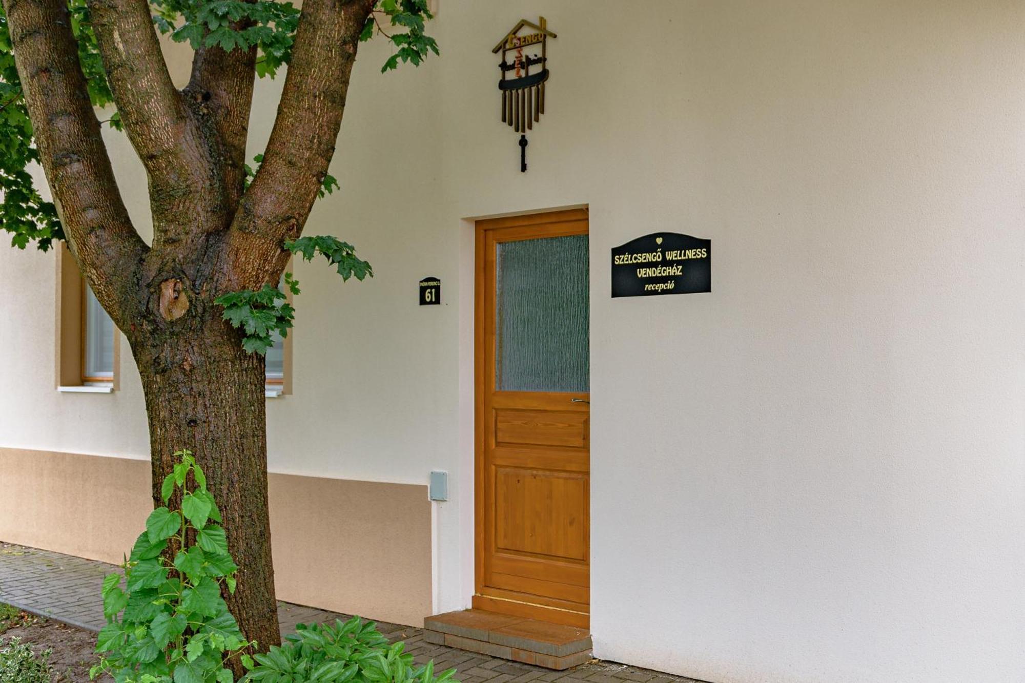 Szelcsengo Wellness Vendeghaz Apartment Makó Екстериор снимка